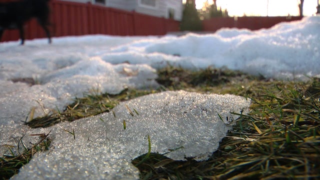 Melting-Snow-Bare-Grass-in-Winter.jpg 